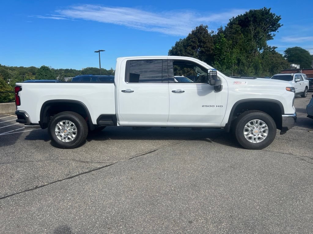 New 2026 Chevrolet Silverado 2500 LTZ w/ LTZ Convenience Package AWD/4WD image 7