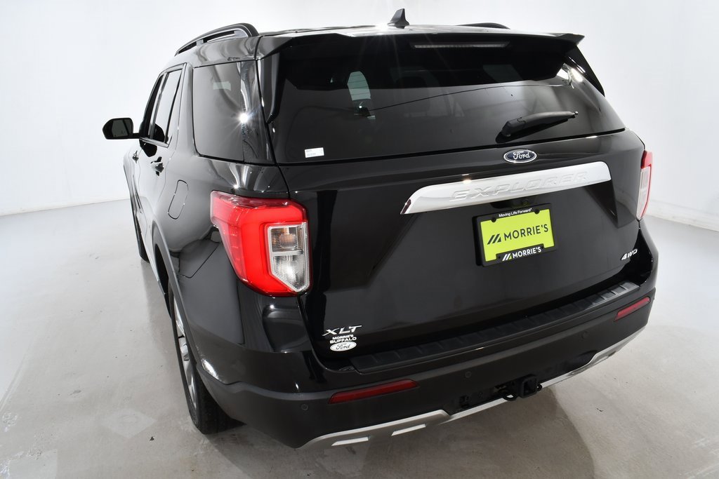 Used 2023 Ford Explorer XLT w/ Equipment Group 202A image 14