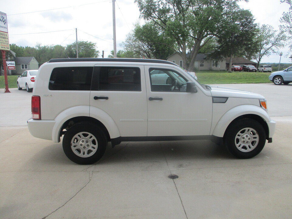 Used 2011 Dodge Nitro SE AWD/4WD image 25