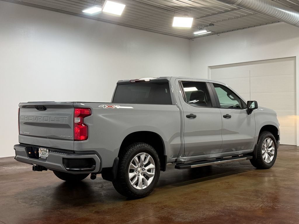 Used 2024 Chevrolet Silverado 1500 Custom AWD/4WD image 3
