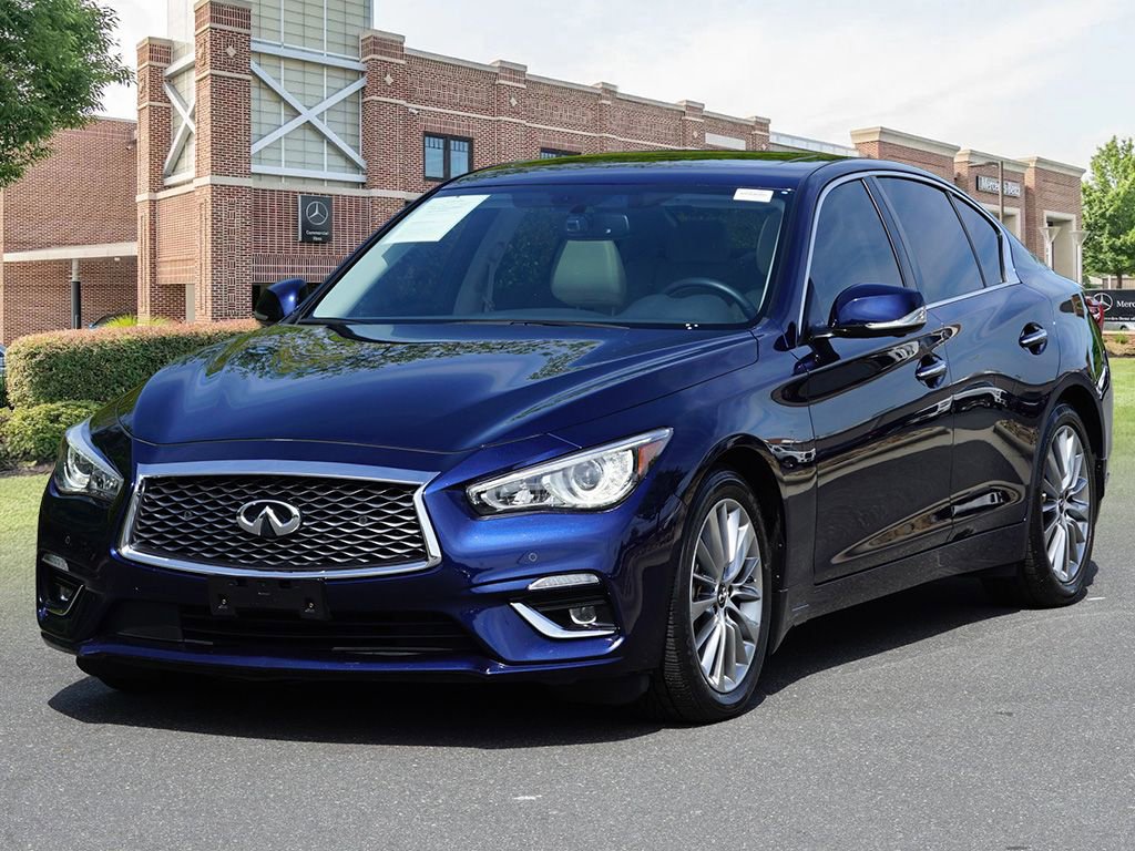 Used 2022 INFINITI Q50 Luxe w/ Cargo Package AWD/4WD image 4