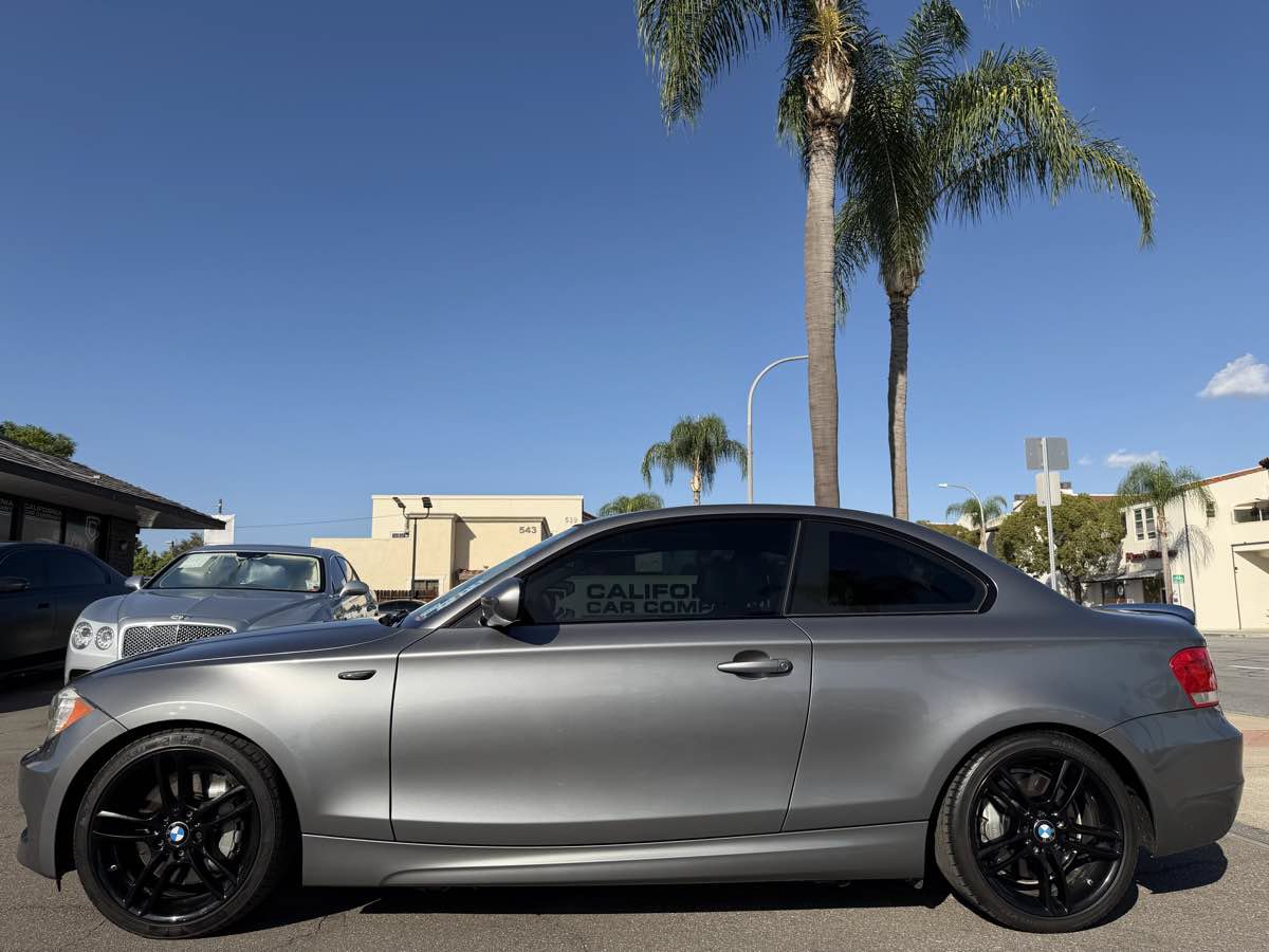 Used 2012 BMW 135i Coupe RWD image 2