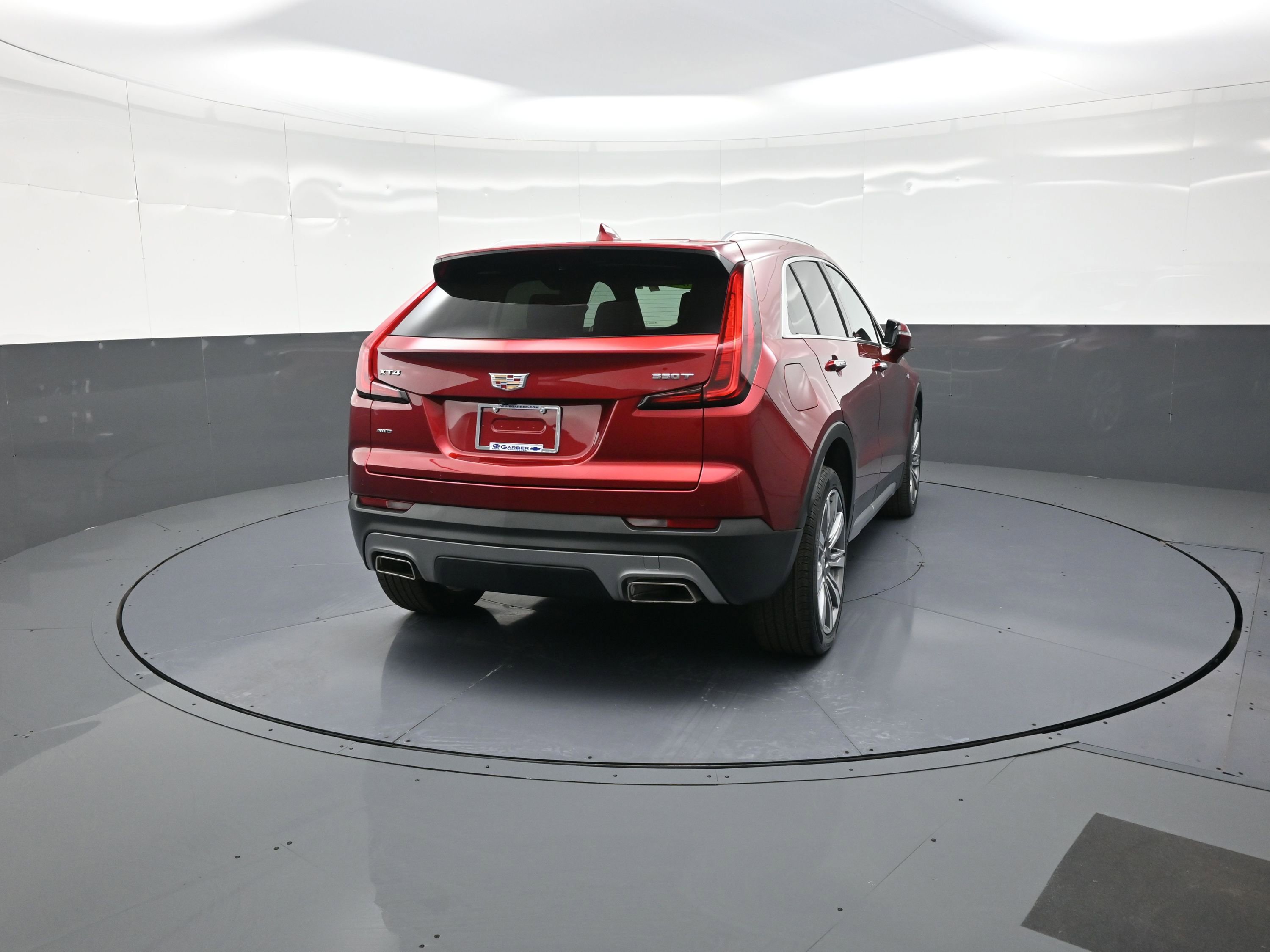 Used 2023 Cadillac XT4 Premium Luxury w/ Cold Weather Package image 4