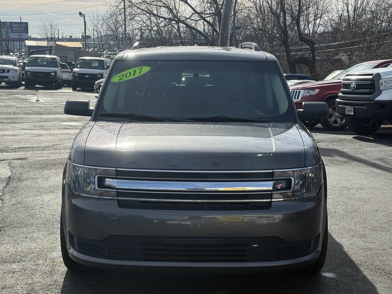 Used 2017 Ford Flex SE image 3