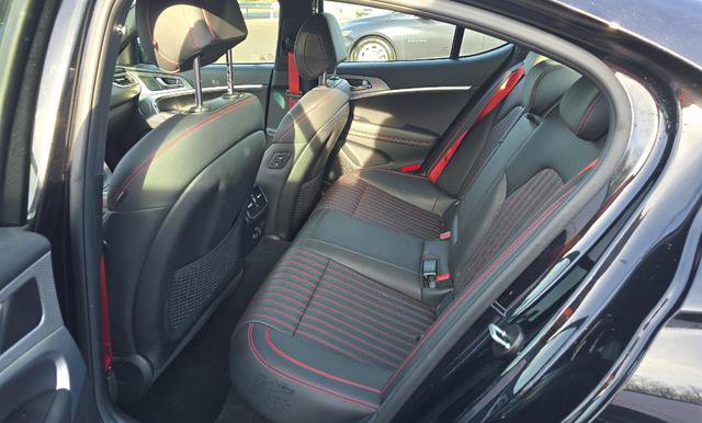 Used 2023 Genesis G70 2.0T w/ Sport Prestige Package image 8