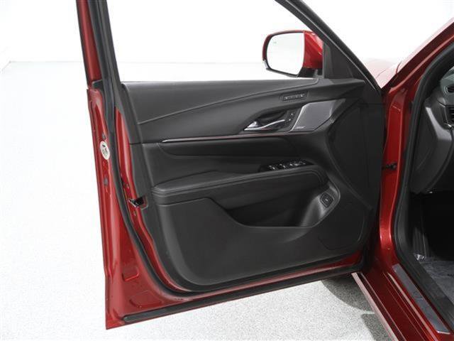 Certified 2022 Cadillac CT4 Premium Luxury image 4