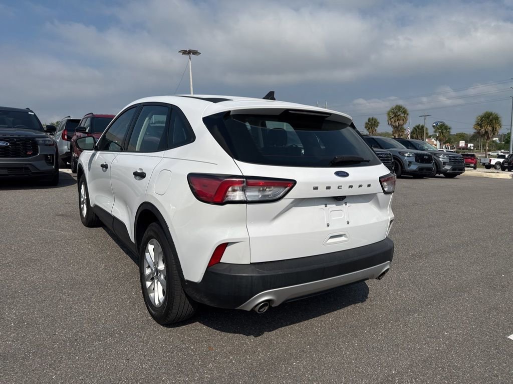 Used 2021 Ford Escape S image 3