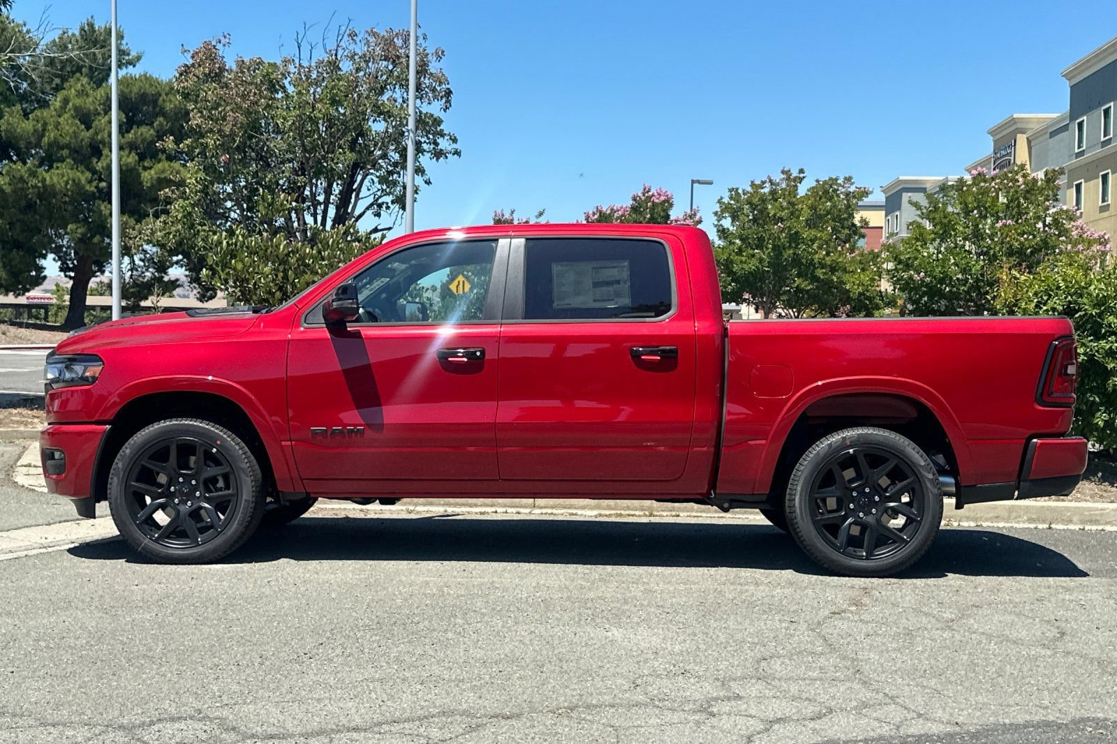 New 2026 RAM 1500 Laramie w/ Night Edition AWD/4WD image 6