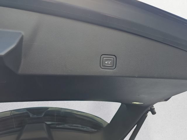 Used 2021 Cadillac XT6 Premium Luxury AWD/4WD image 25