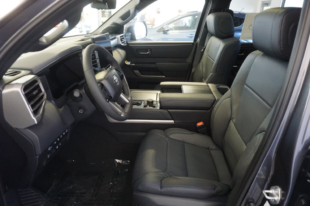 New 2026 Toyota Sequoia Platinum AWD/4WD image 25