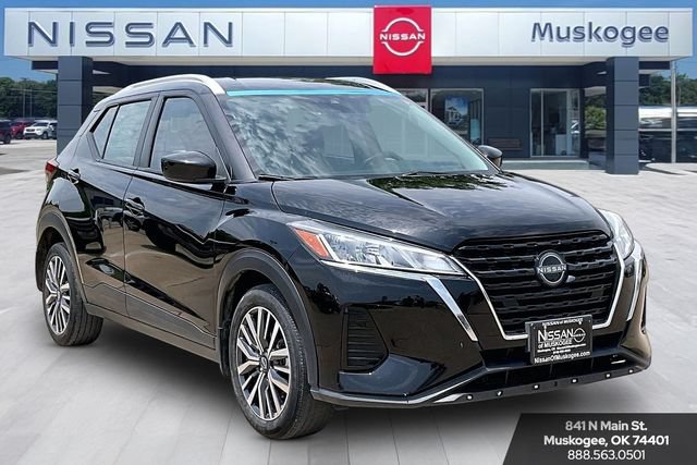 Used 2024 Nissan Kicks SV