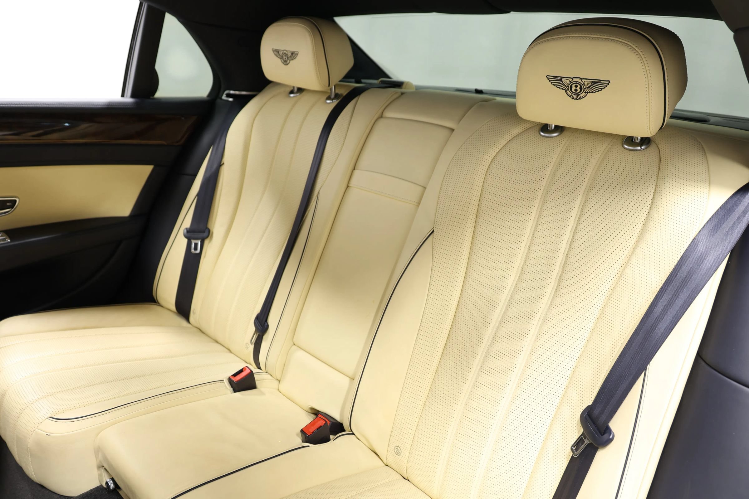 Used 2015 Bentley Flying Spur V8 AWD/4WD image 49