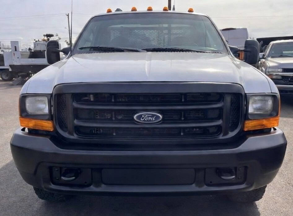 Used 2000 Ford F350 4x4 Regular Cab Super Duty image 2