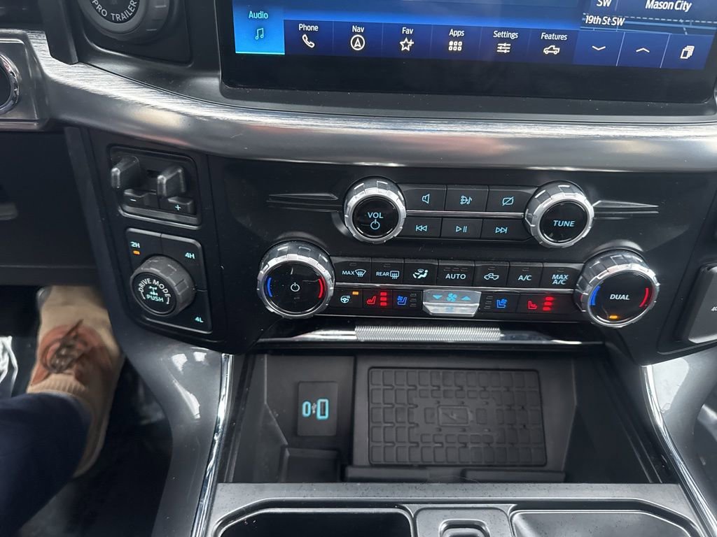 Used 2023 Ford F150 Lariat w/ Equipment Group 502A High image 16