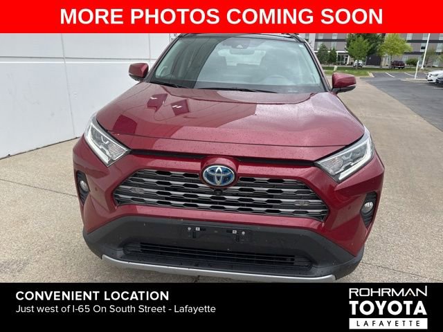 Used 2021 Toyota RAV4 Limited AWD/4WD image 2