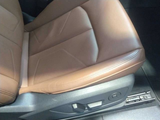 Used 2025 Audi Q3 2.0T Premium AWD/4WD image 6