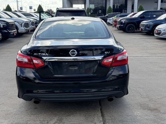 Used 2017 Nissan Altima 2.5 SV FWD image 6