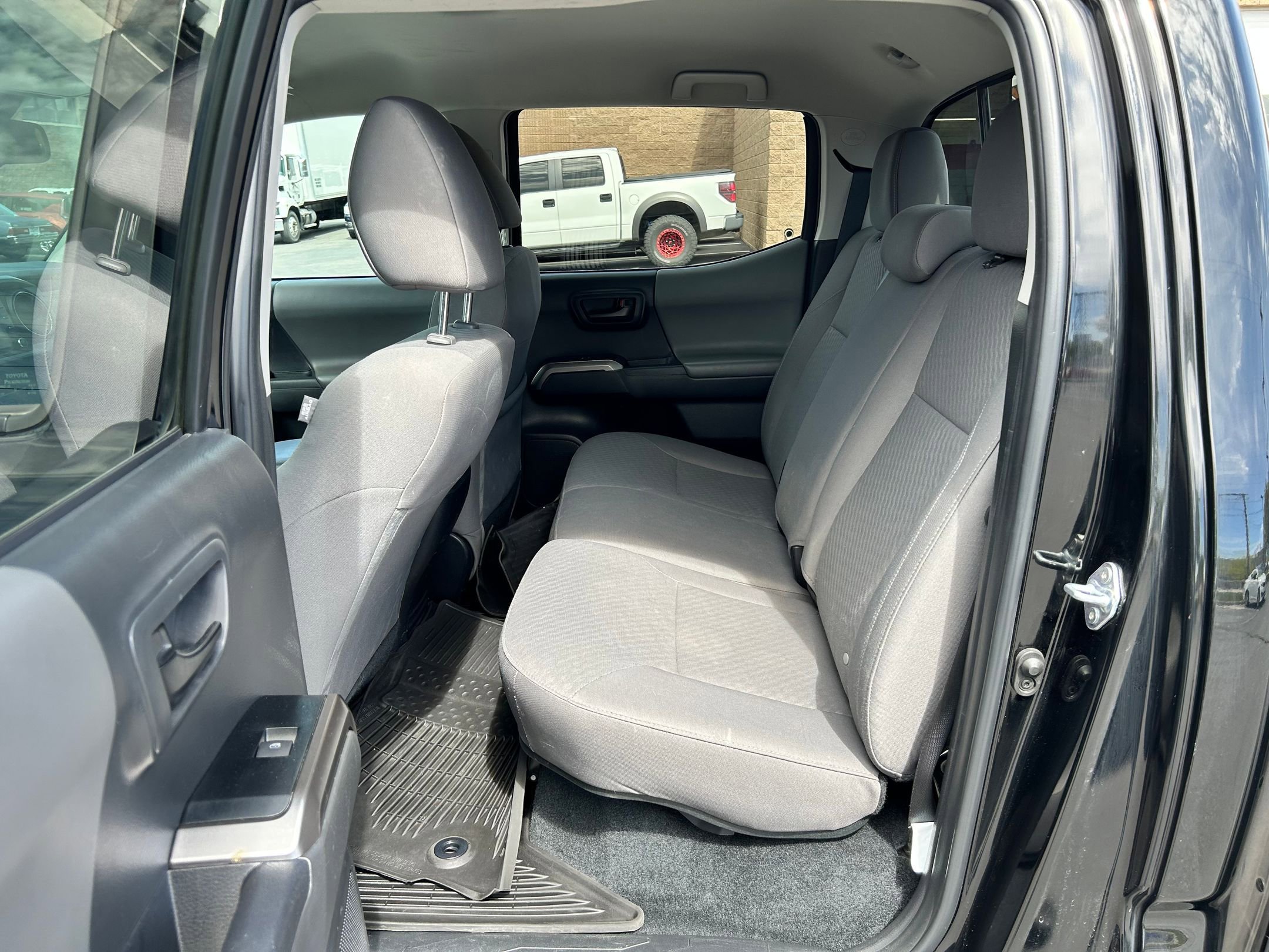 Certified 2023 Toyota Tacoma SR5 image 24