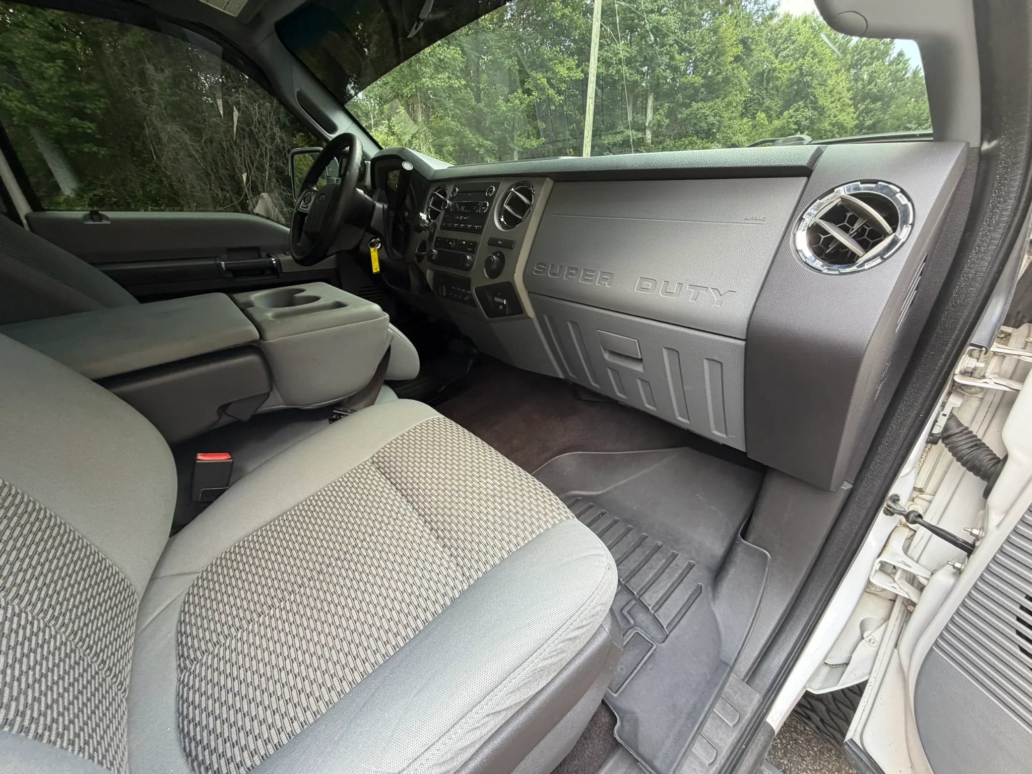Used 2014 Ford F250 XLT AWD/4WD image 27
