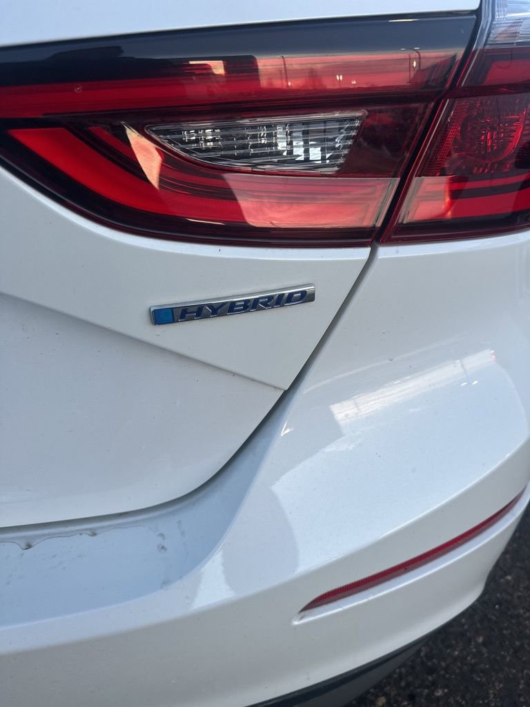 Used 2019 Honda Insight LX image 9