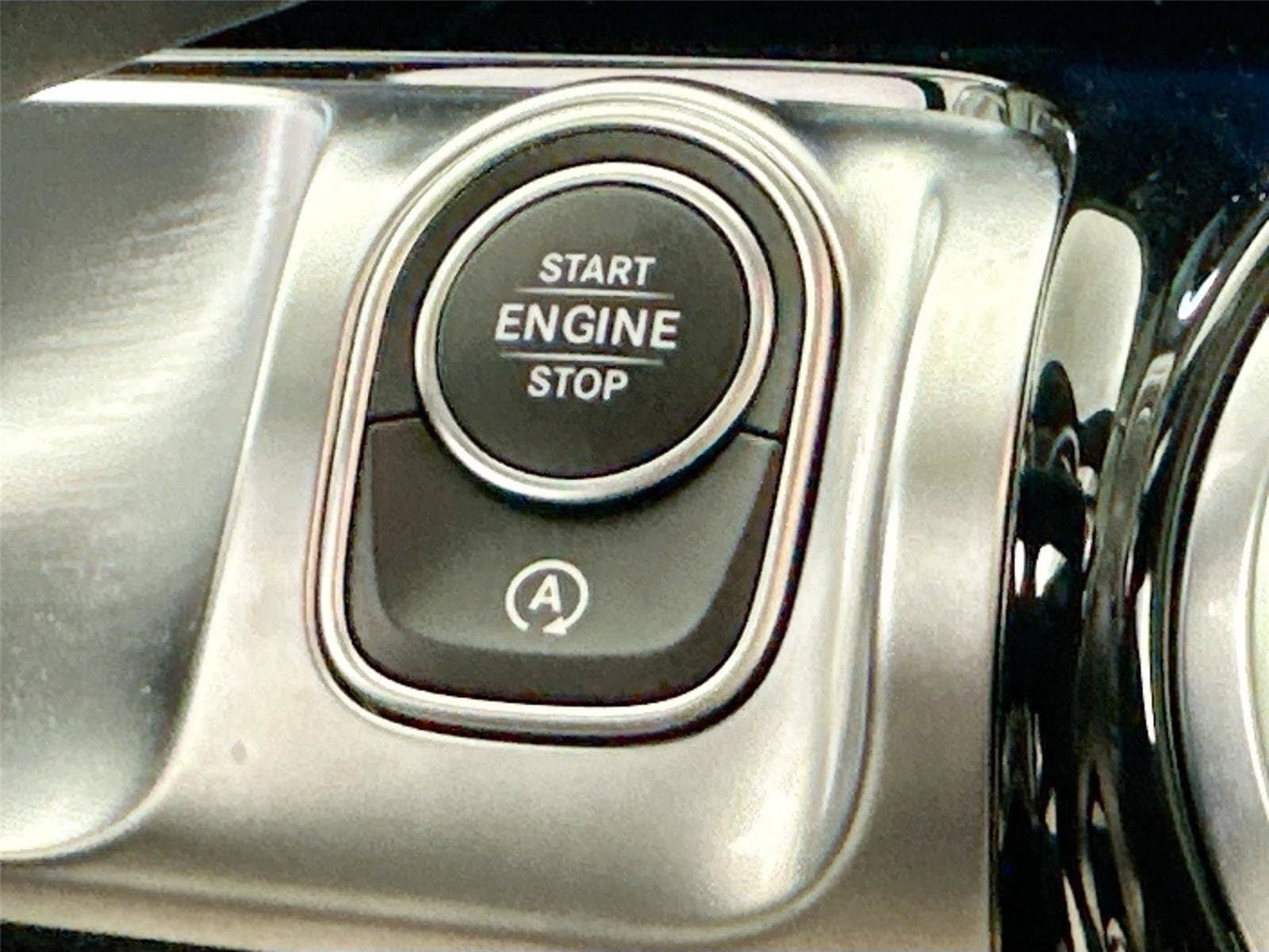 Certified 2026 Mercedes-Benz GLB 250 4MATIC image 16