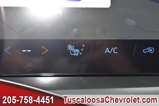 New 2027 Chevrolet Traverse LT FWD image 33