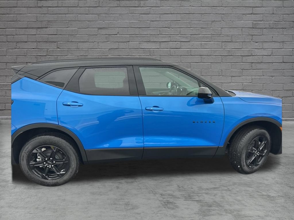 New 2026 Chevrolet Blazer LT w/ Convenience Package AWD/4WD image 10
