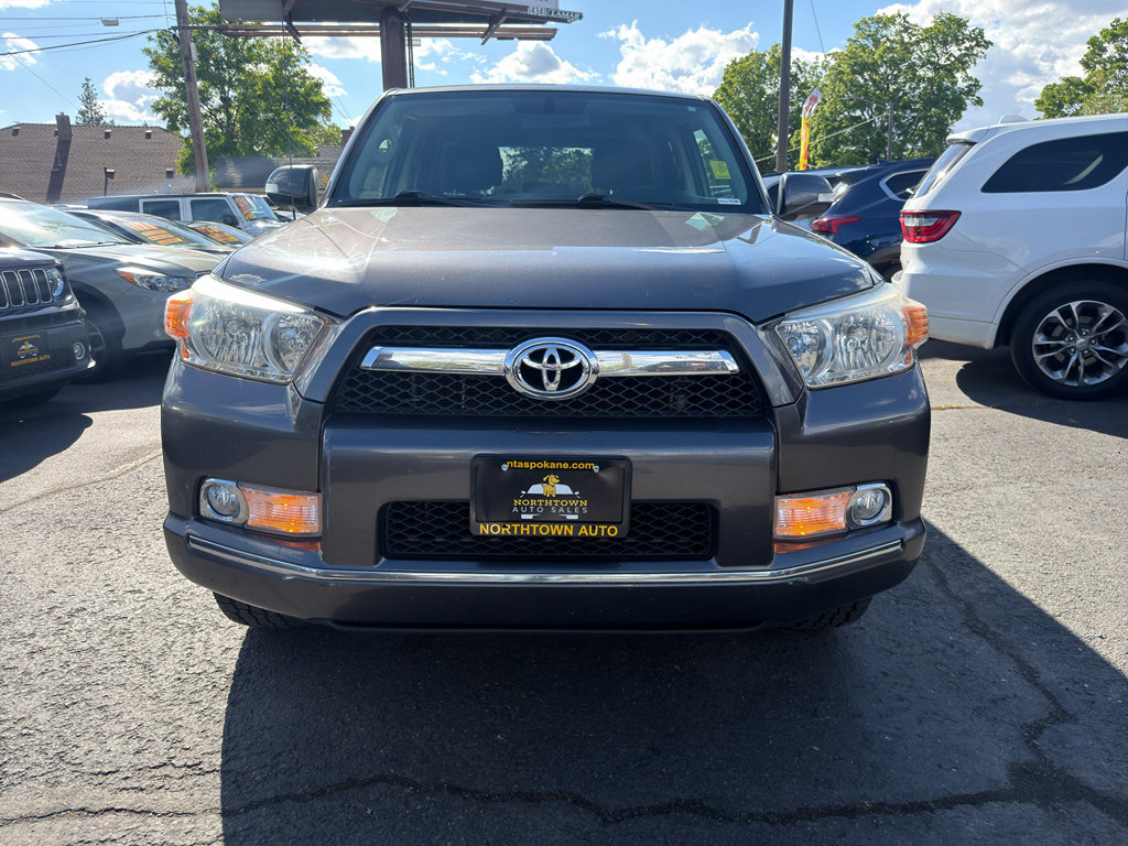 Used 2013 Toyota 4Runner SR5 AWD/4WD image 11
