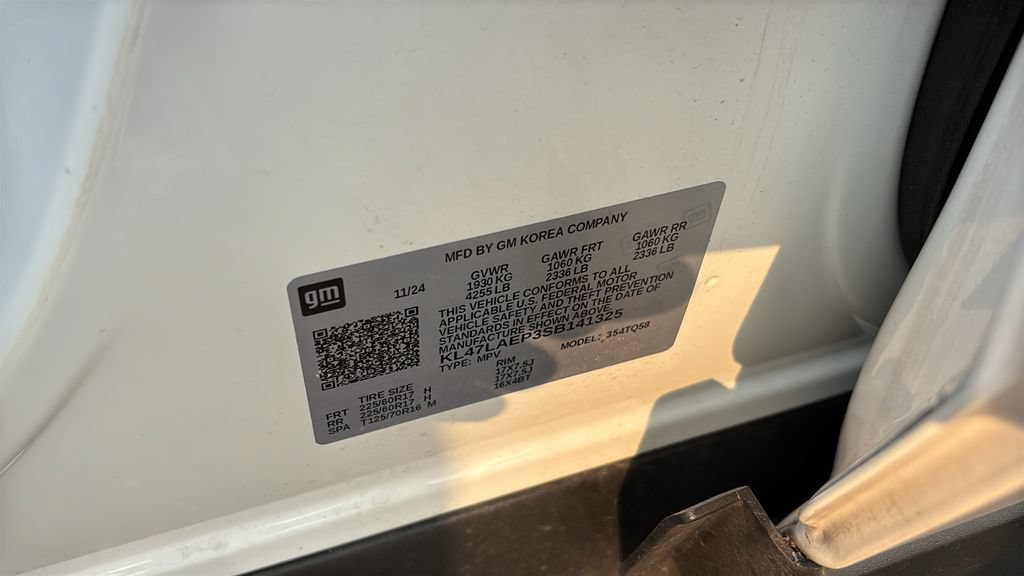 Used 2025 Buick Envista Preferred FWD image 33