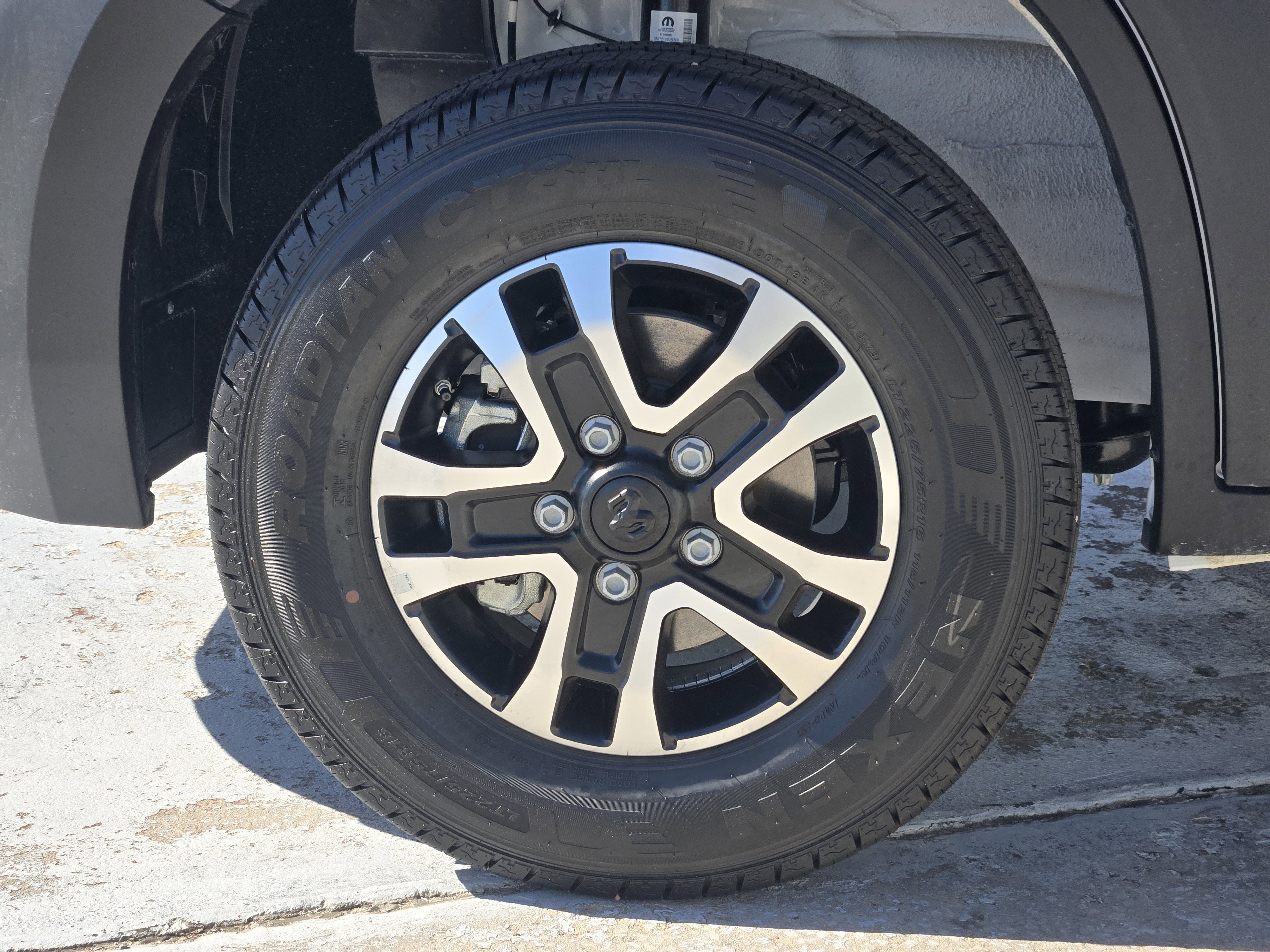 New 2026 RAM ProMaster 2500 w/ Premium Convenience Group image 9