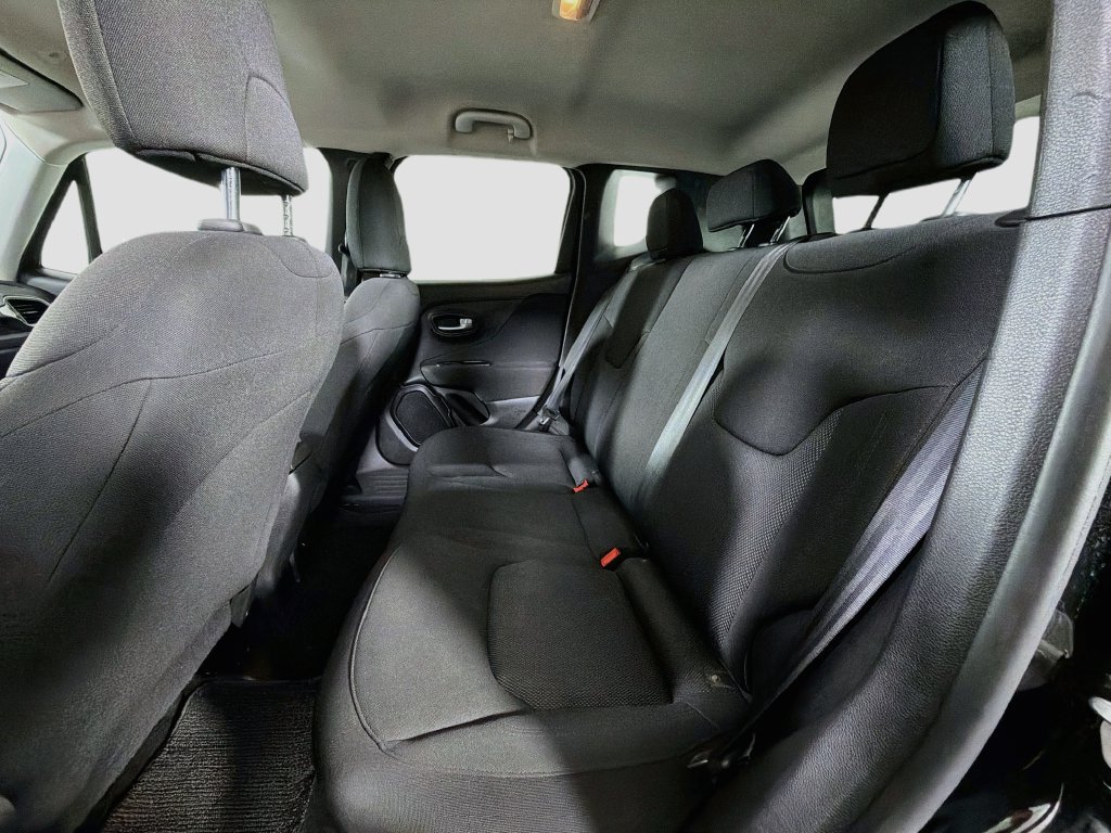 Used 2020 Jeep Renegade Sport FWD image 21