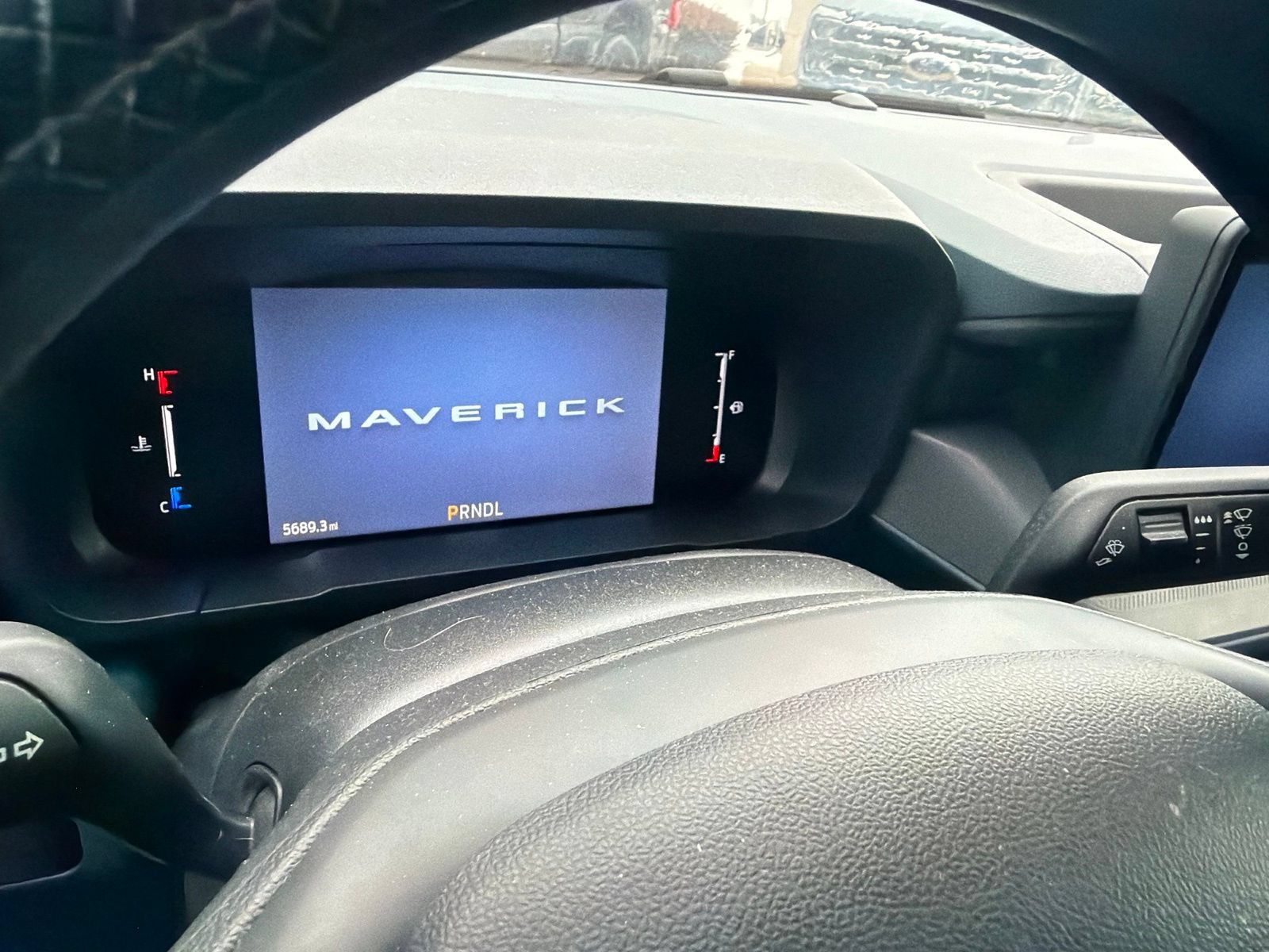 Used 2025 Ford Maverick XL w/ Equipment Group 101A AWD/4WD image 9