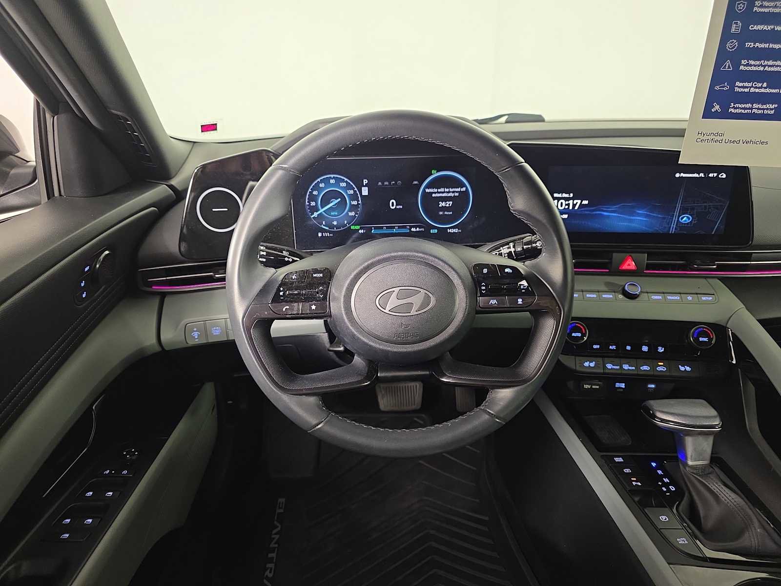 Used 2024 Hyundai Elantra Limited image 13