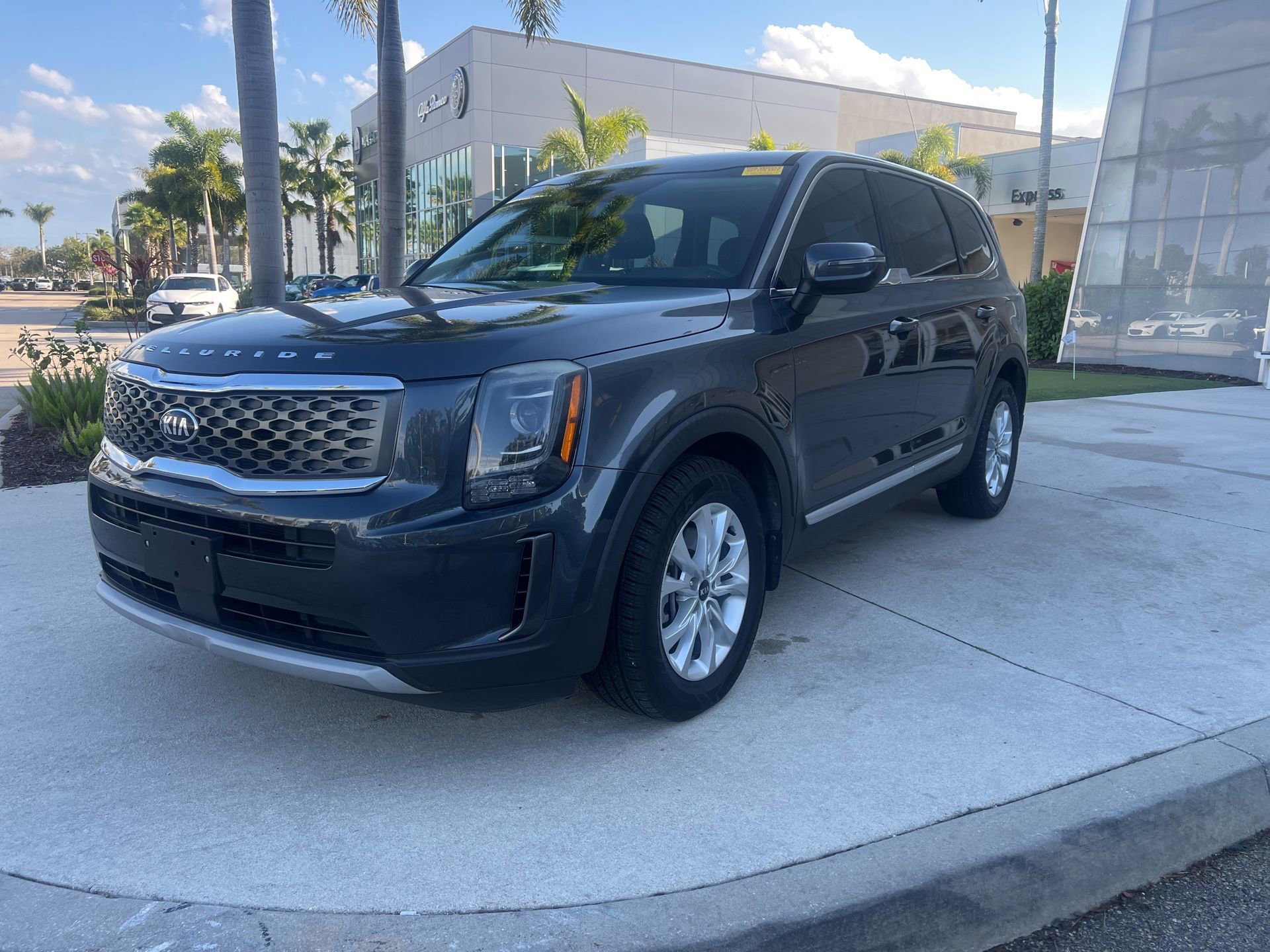 Used 2020 Kia Telluride LX image 6