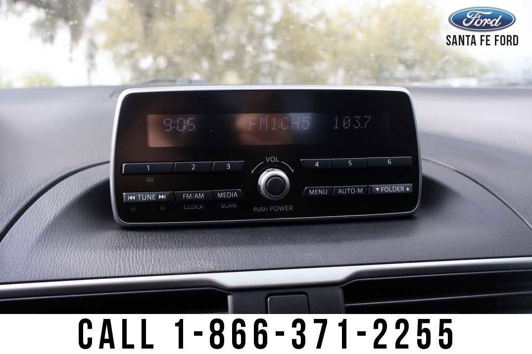 Used 2014 MAZDA MAZDA3 i Touring image 25