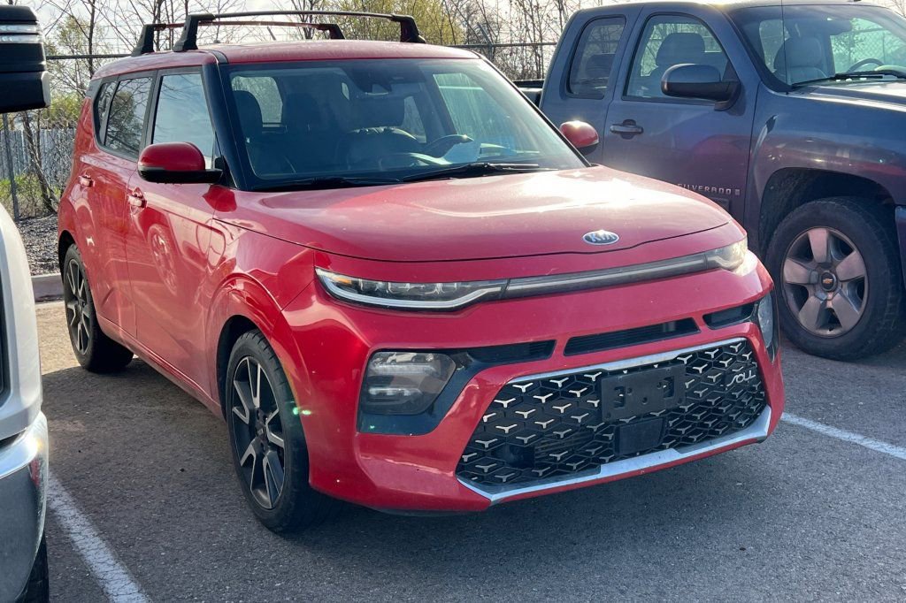 Used 2021 Kia Soul Turbo FWD image 2