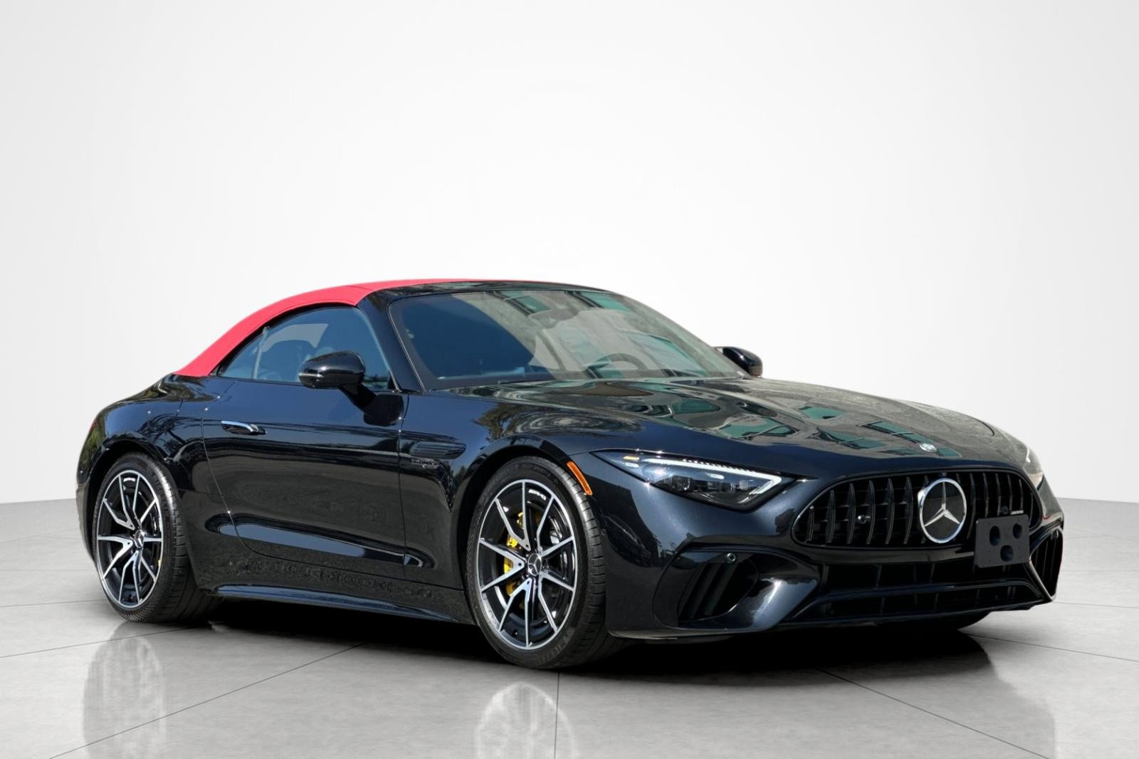 Used 2023 Mercedes-Benz SL 63 AMG 4MATIC image 9