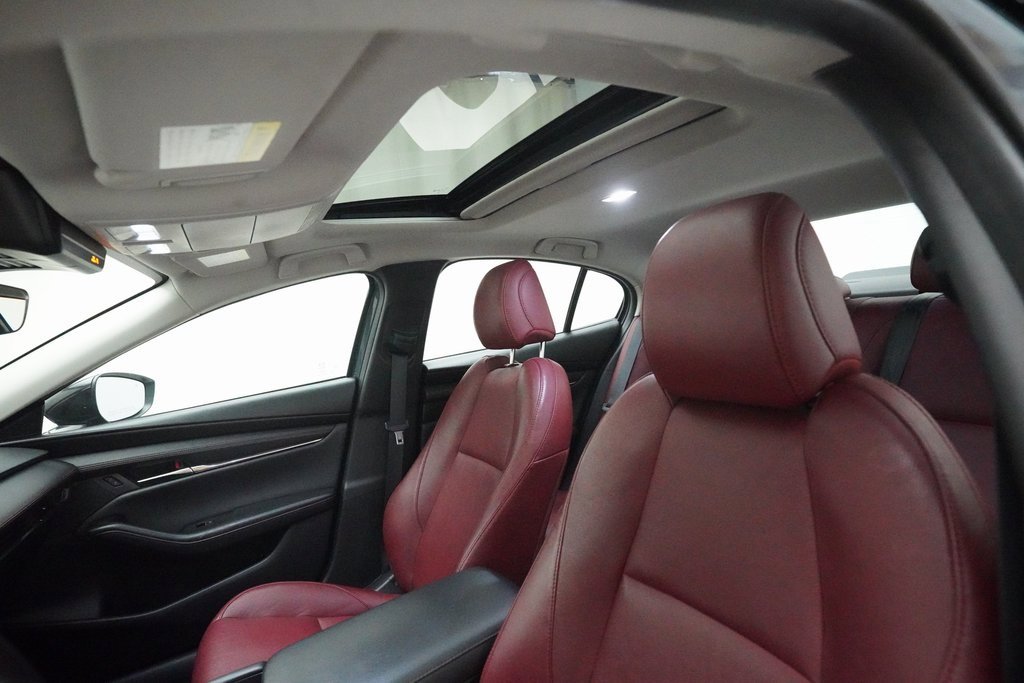 Used 2024 MAZDA MAZDA3 s image 31