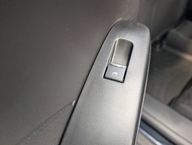Used 2023 Ford Escape Active AWD/4WD image 11