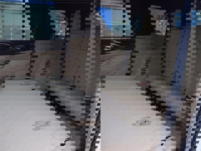 Used 2022 Cadillac Escalade Premium Luxury w/ Touring Package image 39