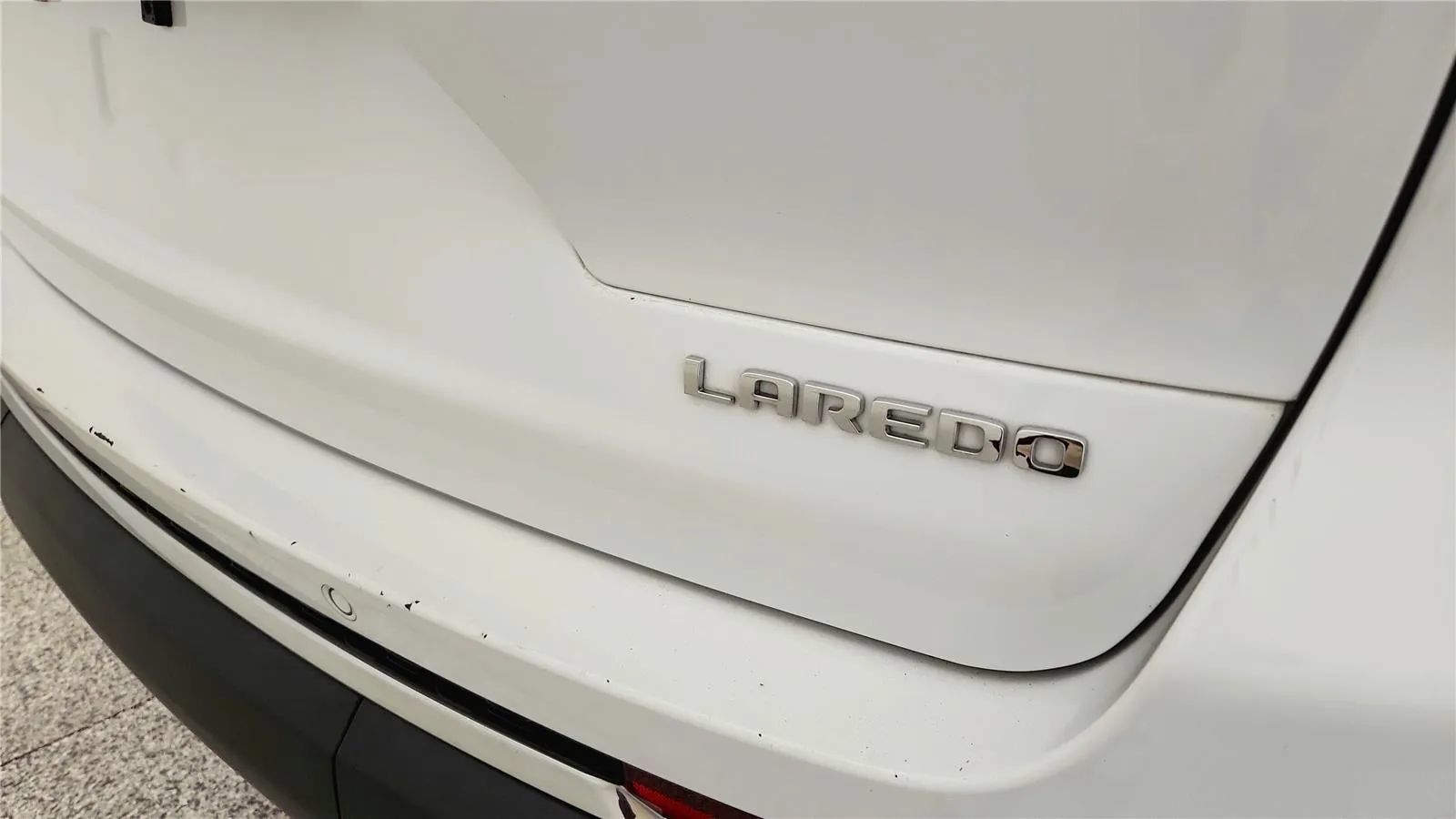 Used 2022 Jeep Grand Cherokee L Laredo w/ Luxury Tech Group I AWD/4WD image 37