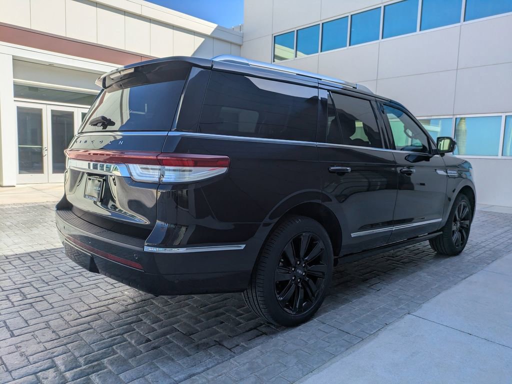 Certified 2024 Lincoln Navigator Reserve image 5