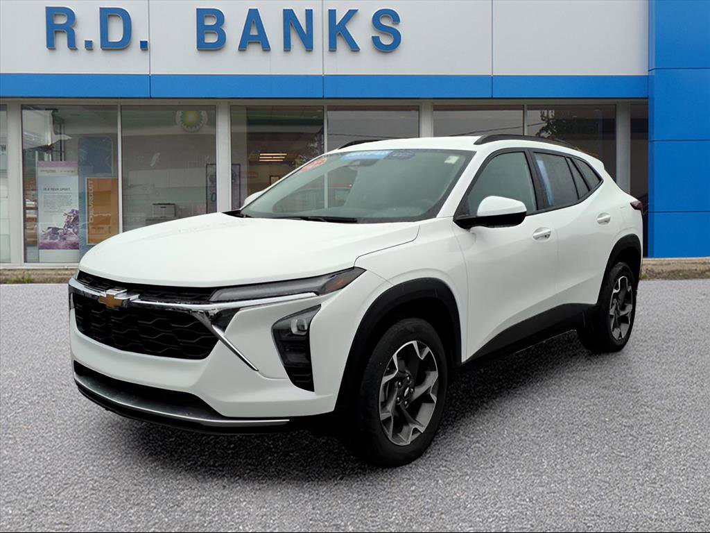 Certified 2024 Chevrolet Trax LT w/ Driver Confidence Package