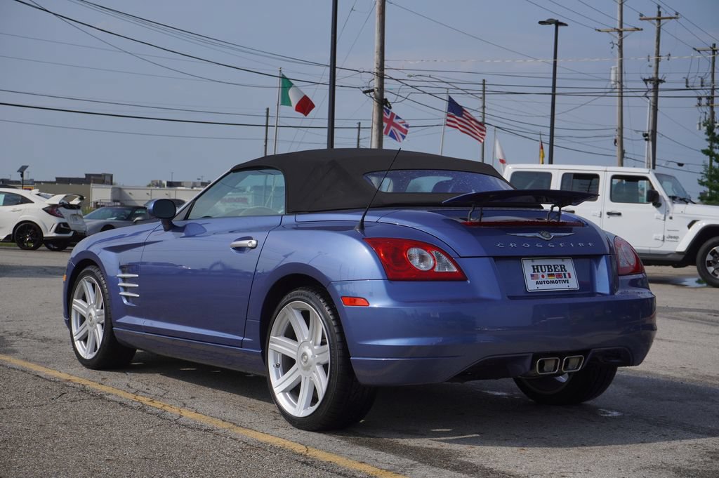 Used 2005 Chrysler Crossfire Limited RWD image 10