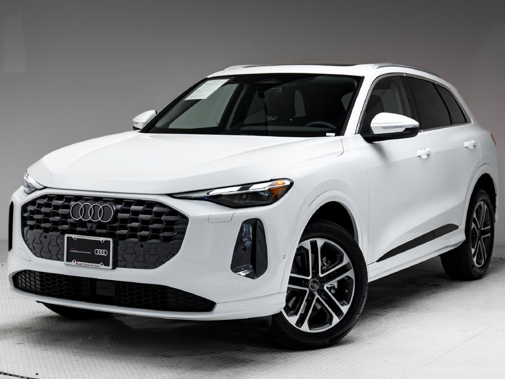 Certified 2025 Audi Q5 Premium w/ Convenience Package AWD/4WD image 1