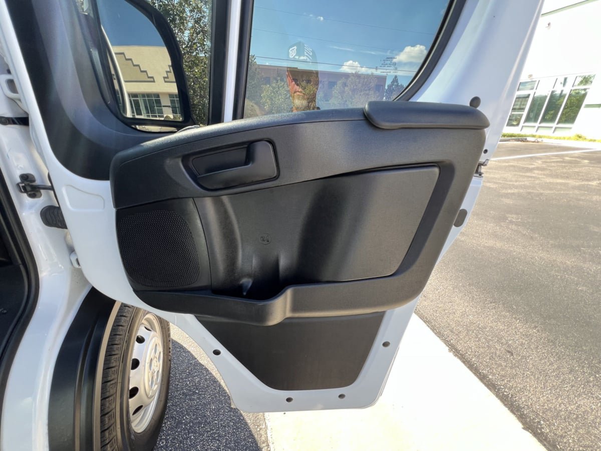 Used 2023 RAM ProMaster 3500 FWD image 11