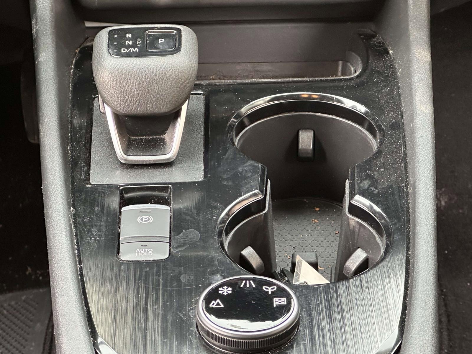 Used 2024 Nissan Rogue S image 20