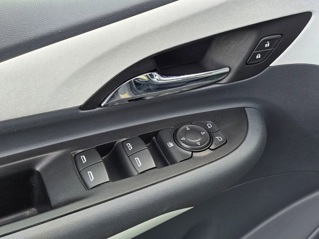 Used 2021 Chevrolet Bolt LT image 20