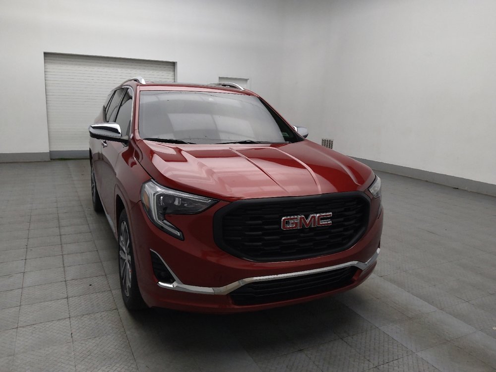 Used 2020 GMC Terrain Denali w/ Denali Premium Package FWD image 13
