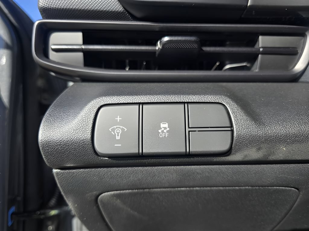 New 2026 Hyundai Elantra SEL Sport Premium FWD image 17
